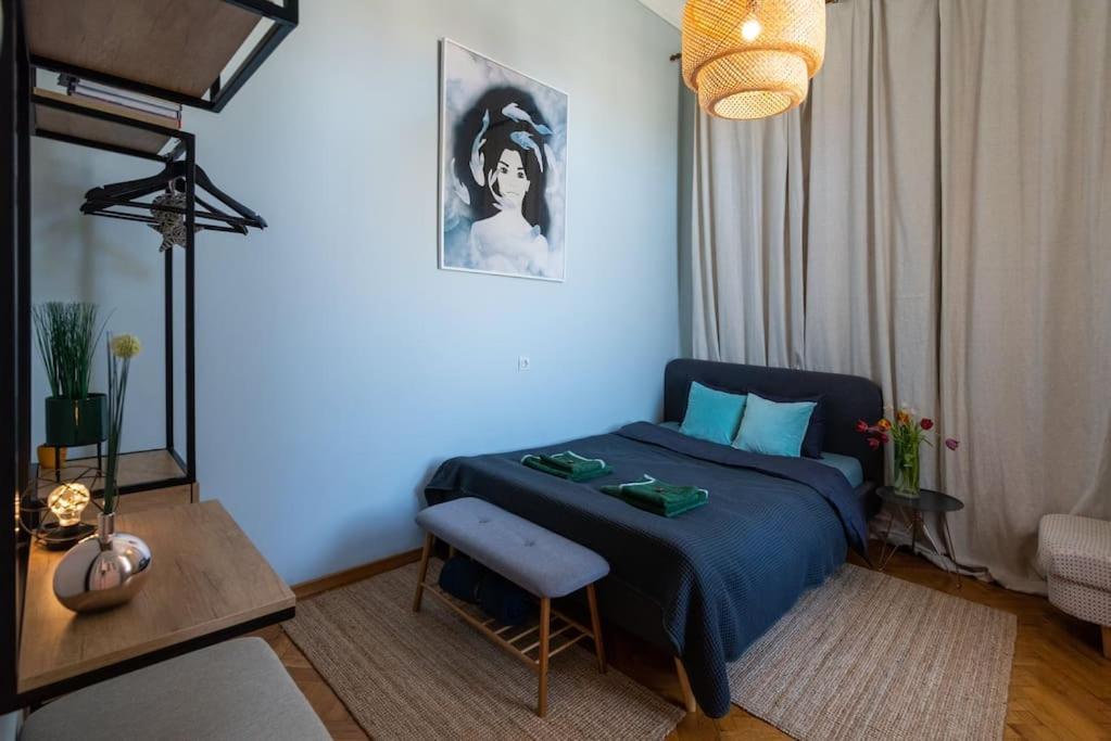No.8: Lovely & Cosy 3-room Heart Of The *