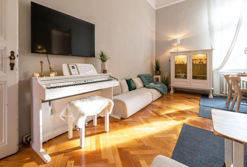 No.8: Lovely & Cosy 3-room Heart Of The Apartment Timişoara